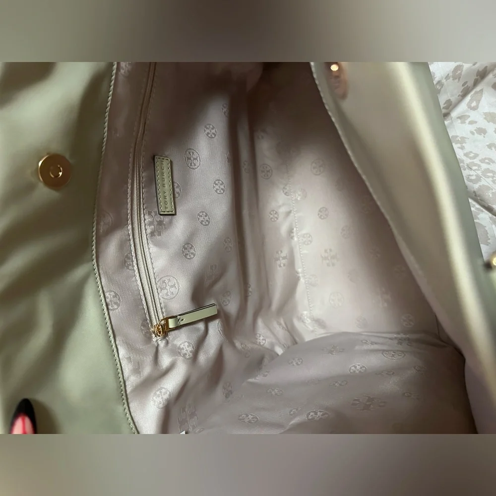 Tory Burch Mint Tote Bag - Picture 3 of 5